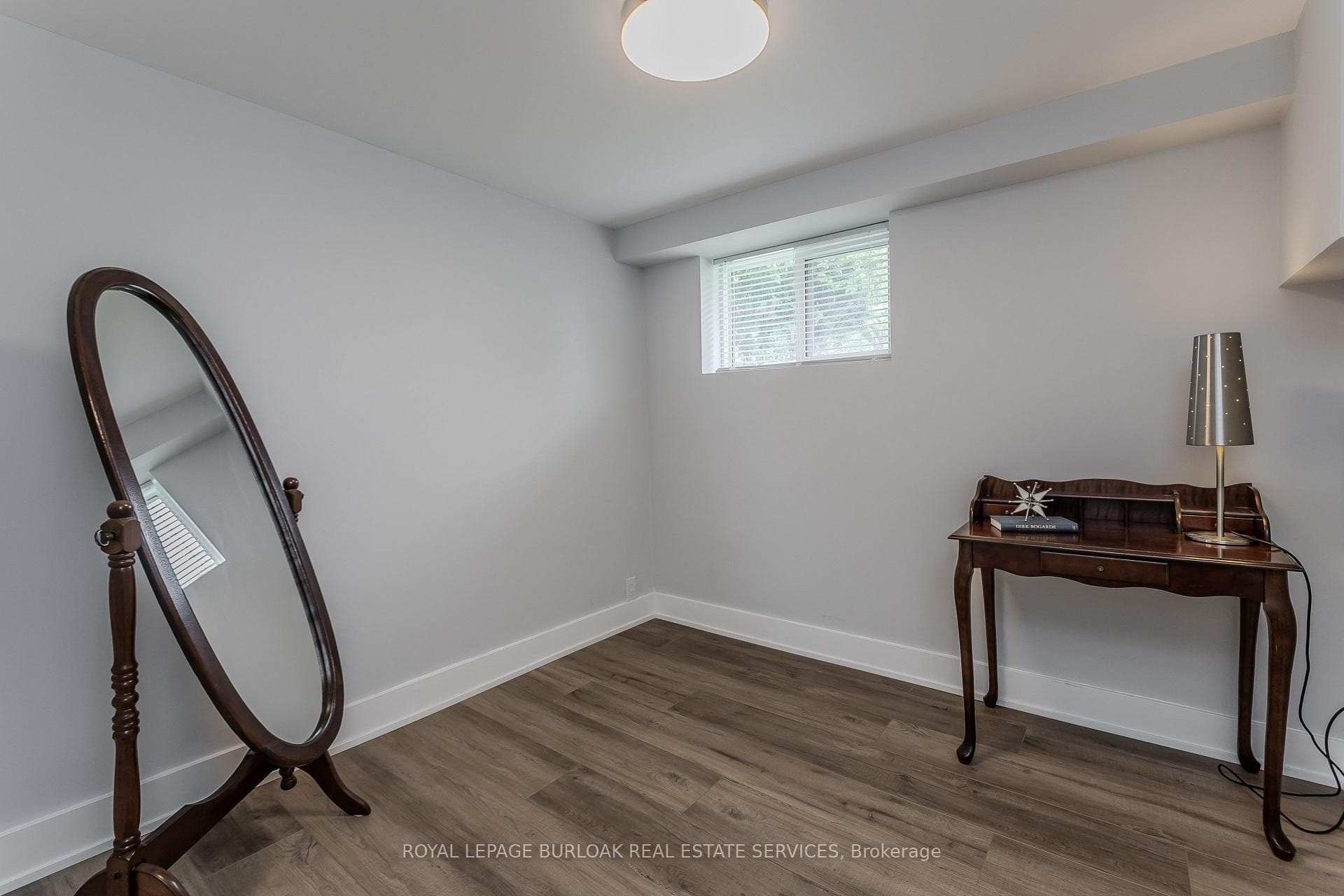 3125 Michael Crescent - Detached photo 21 of 34 in Burlington, Ontario
