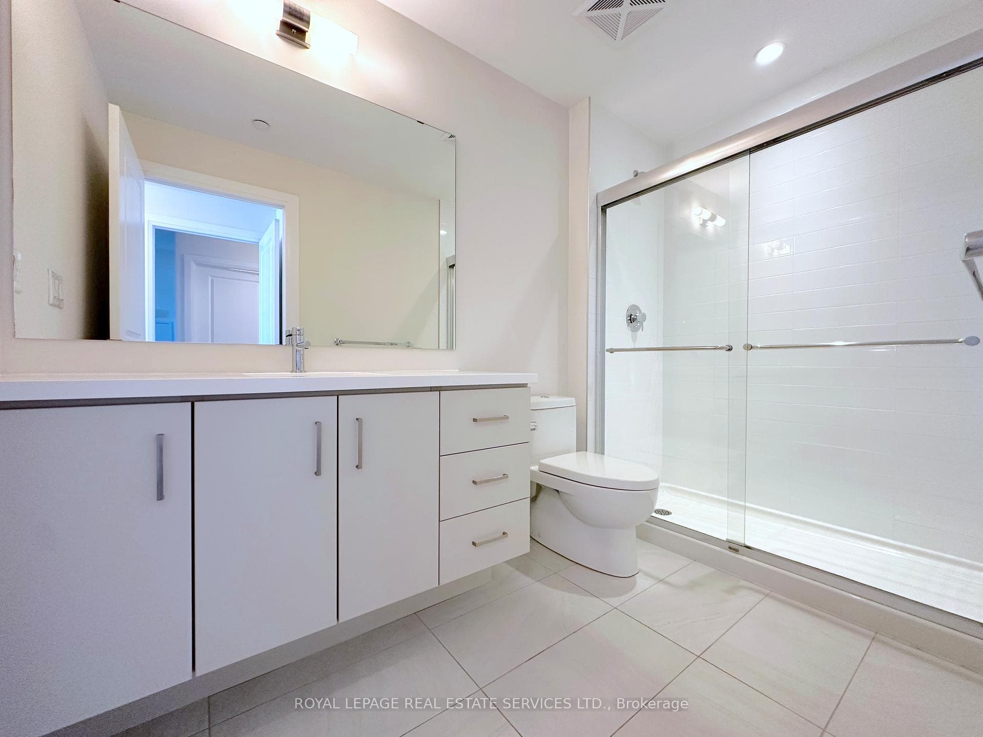 2333 Taunton Road Unit 901 - Condo photo 10 of 25 in Oakville, Ontario