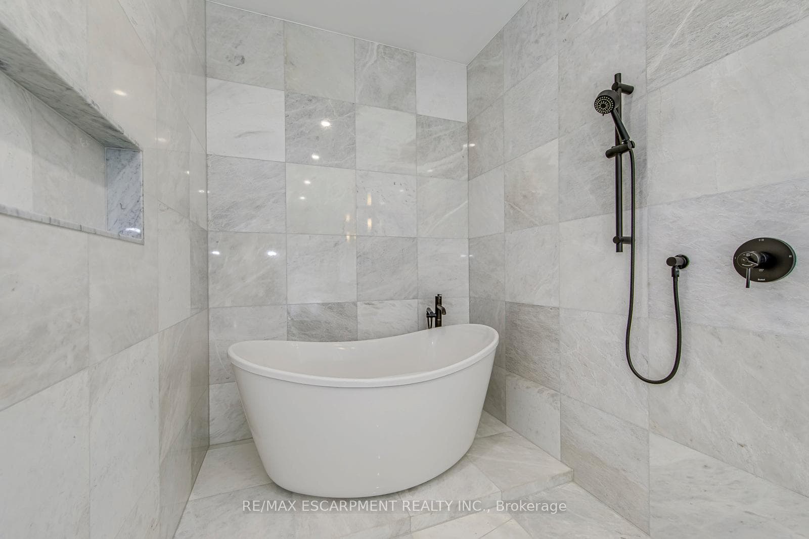 1411 Mountain Grove Avenue - Detached photo 29 of 50 in Burlington, Ontario
