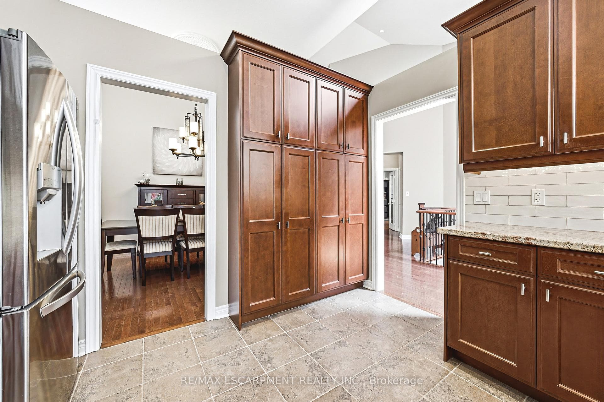 2178 Berwick Drive - Detached photo 13 of 50 in Burlington, Ontario