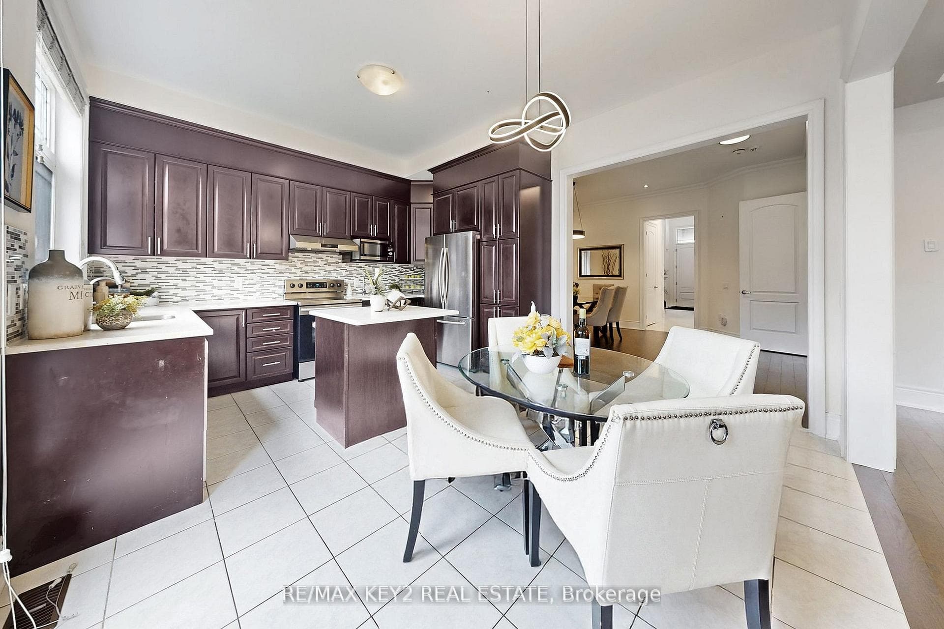 10 Lyle Way - Detached photo 15 of 49 in Brampton, Ontario