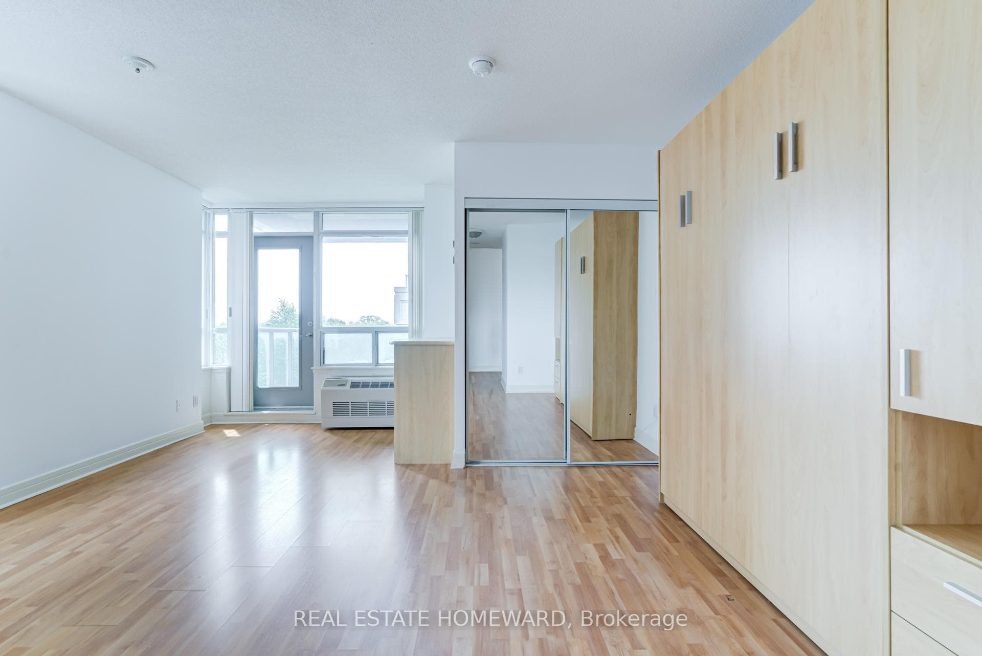 19 Avondale Avenue Unit Up01 - Condo photo 9 of 27 in Willowdale / Newtonbrook, Ontario