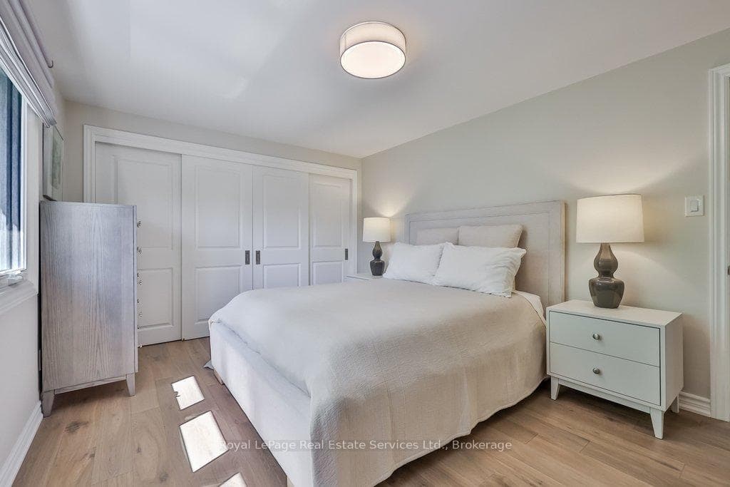 1528 Warland Road - Detached photo 27 of 50 in Oakville, Ontario