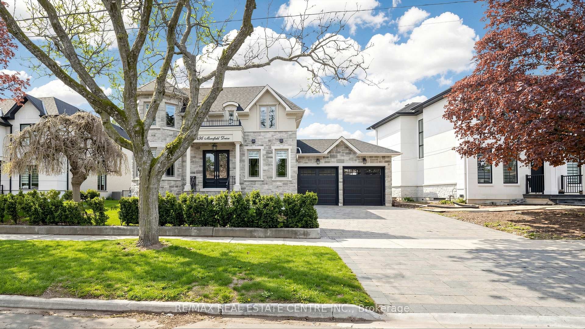 1496 Mansfield Drive - Detached photo 1 of 50 in Oakville, Ontario
