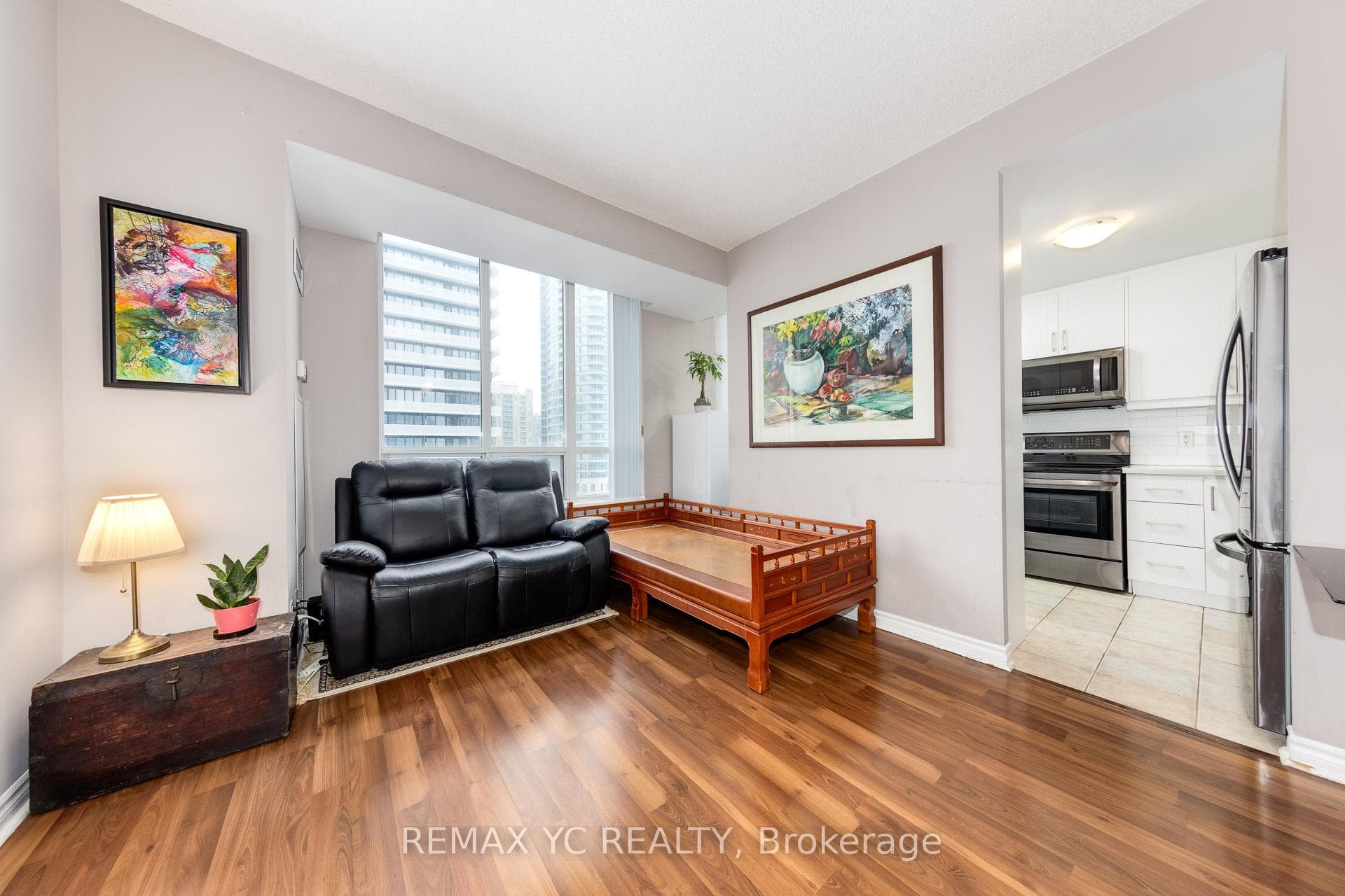 28 Byng Avenue Unit 802 - Condo photo 6 of 21 in Willowdale / Newtonbrook, Ontario