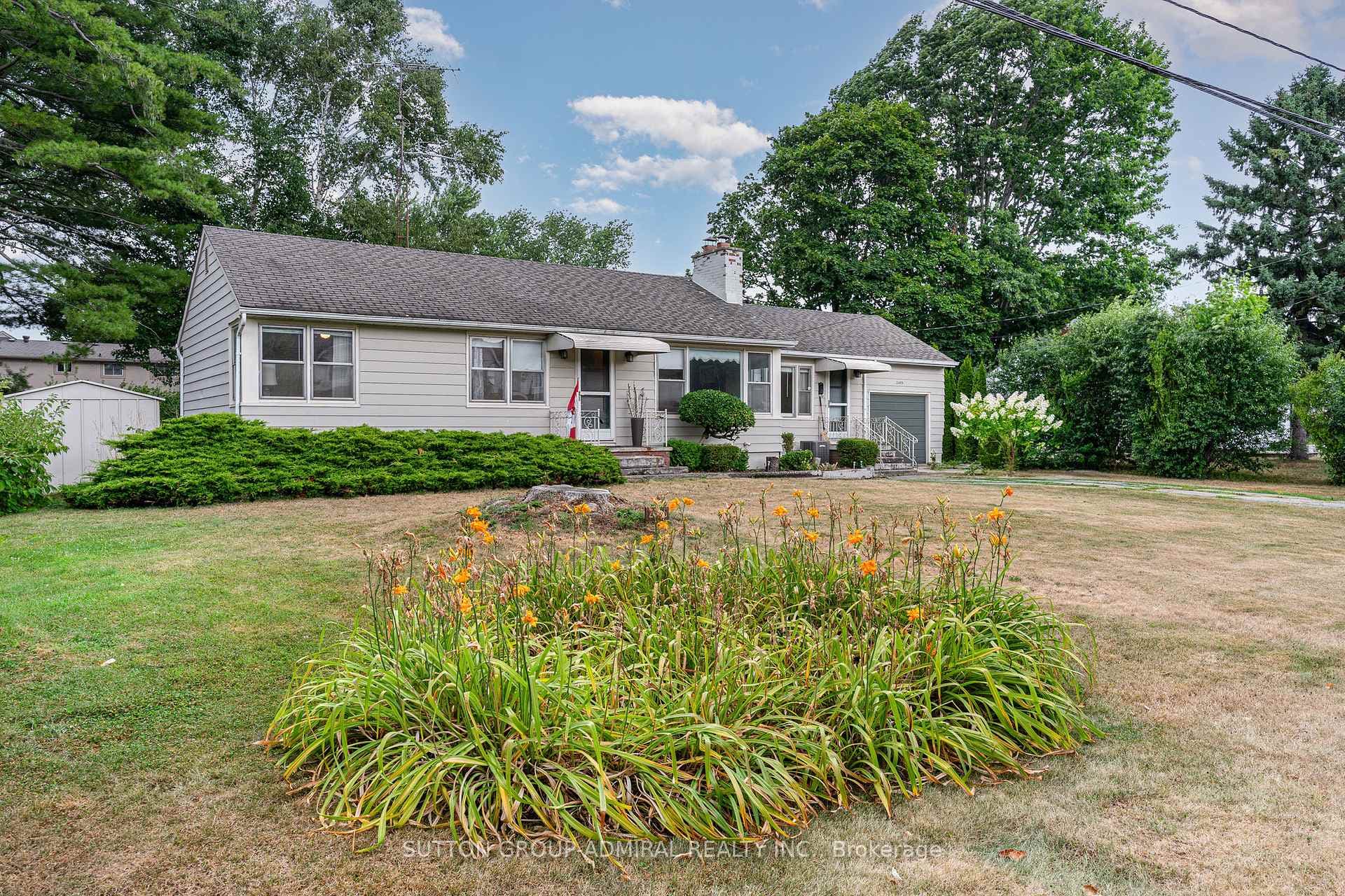 2455 Rebecca Street - home for sale in Oakville, Ontario