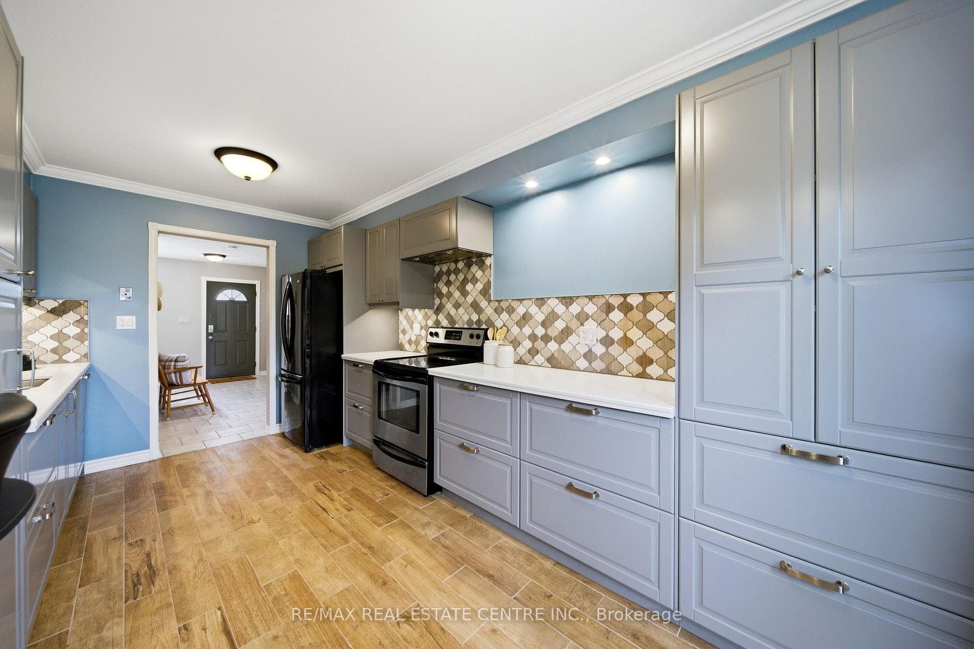 3124 Driftwood Drive - Detached photo 16 of 50 in Burlington, Ontario