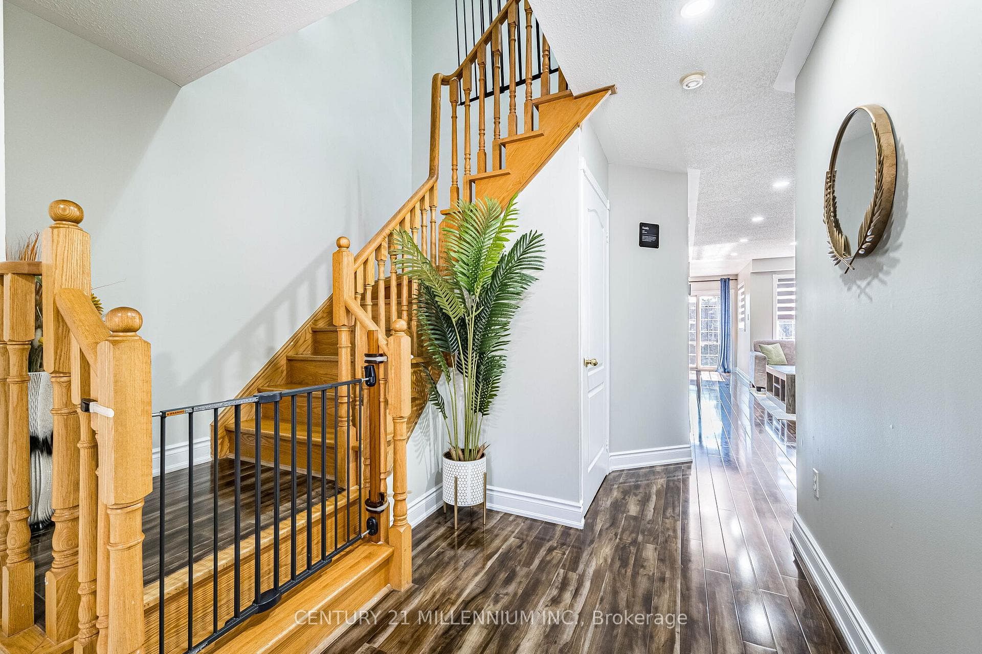 100 Monaco Court - Townhouse photo 2 of 50 in Brampton, Ontario