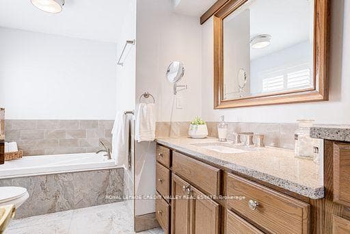 1193 Knight Trail - Detached photo 21 of 26 in Milton, Ontario