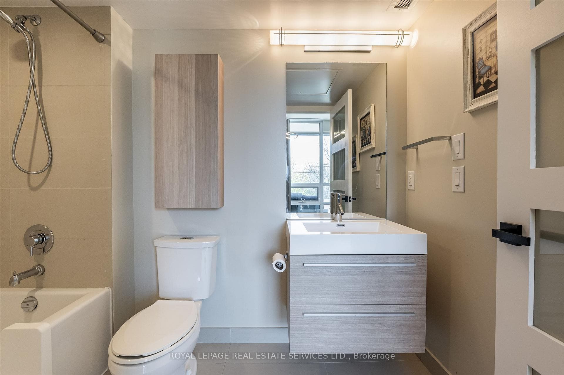 8 Fieldway Road Unit 315 - Condo photo 15 of 25 in Etobicoke (Islington / Rexdale), Ontario