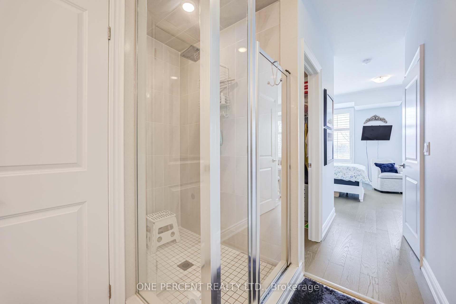 656 Tupelo Court - Townhouse photo 16 of 45 in Mississauga, Ontario