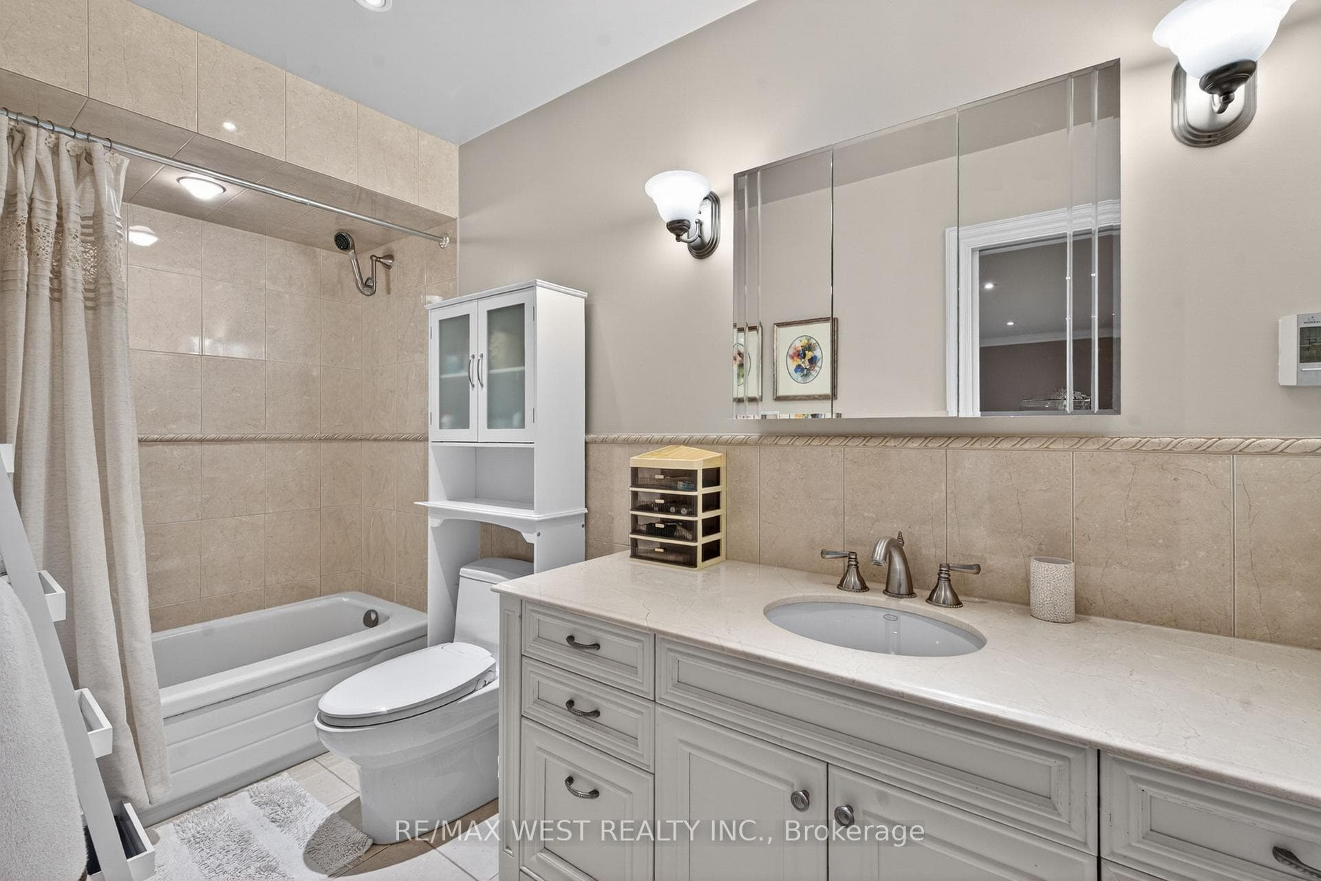 16 Caravan Drive - Detached photo 39 of 49 in Don Mills / Parkwoods / Victoria Village, Ontario