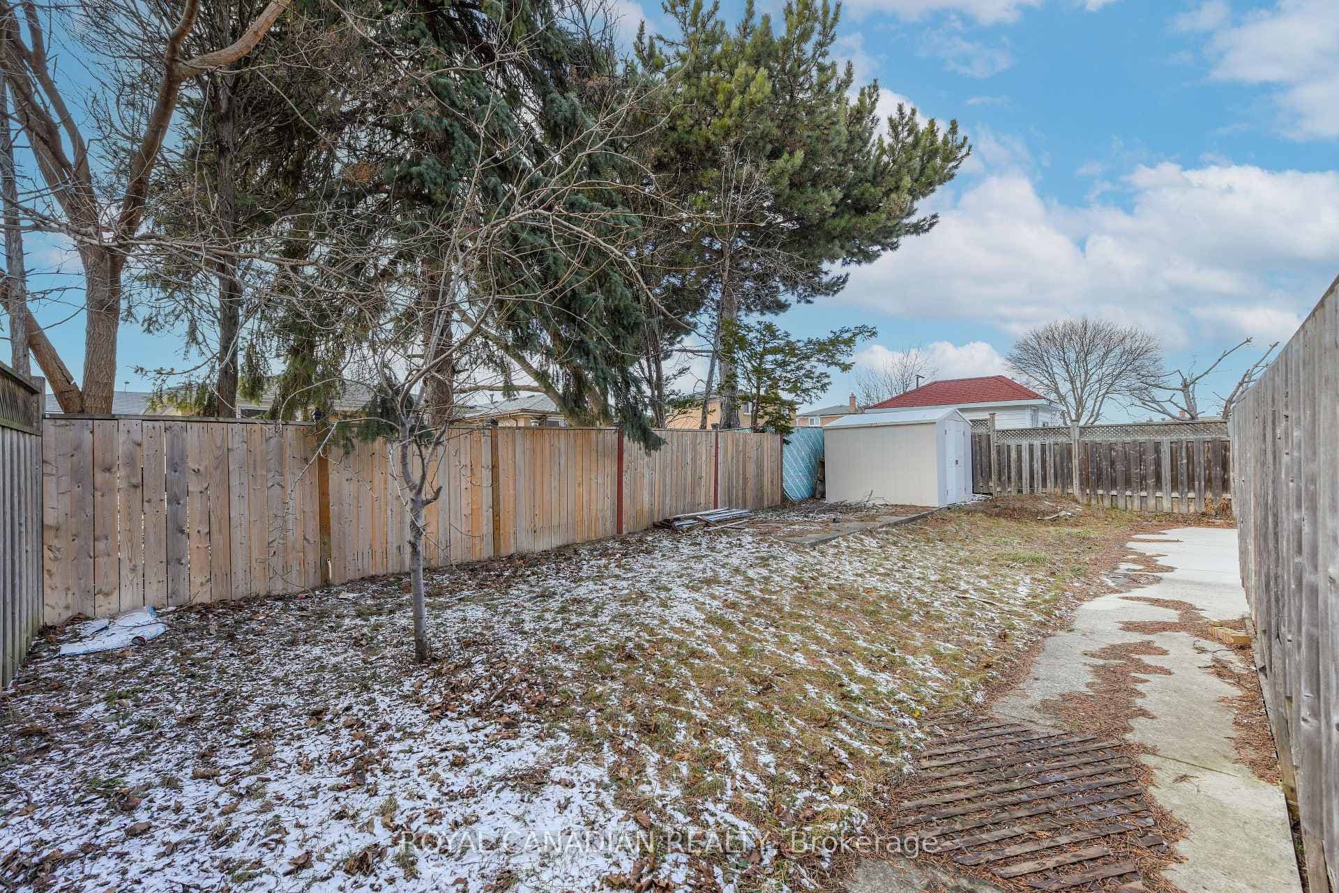 7566 Lockington Crescent - Detached photo 48 of 48 in Mississauga, Ontario