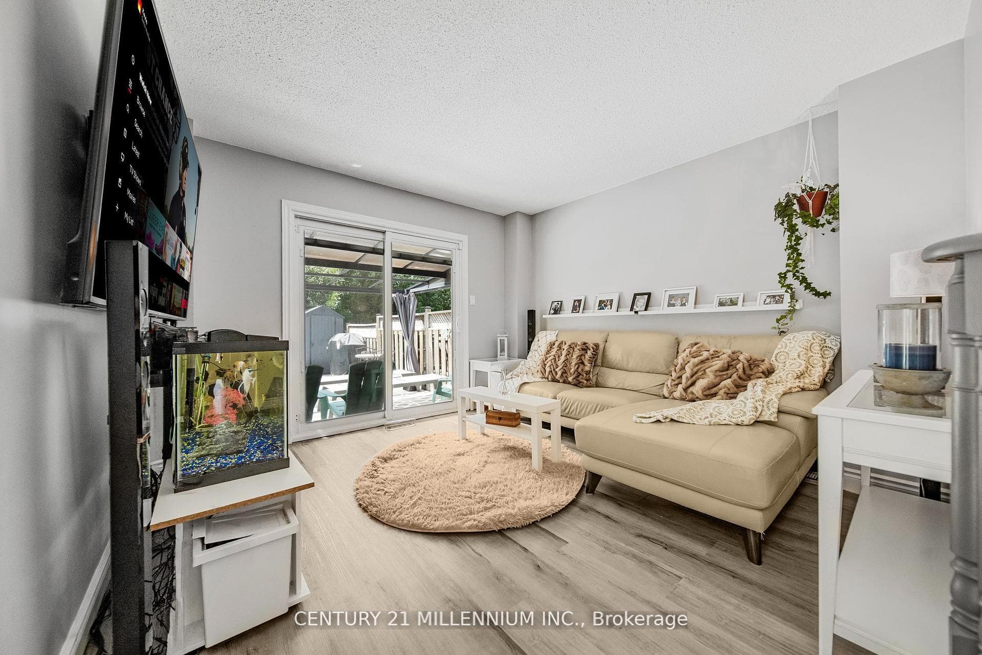34 Gardenia Way - Townhouse photo 7 of 36 in Caledon, Ontario
