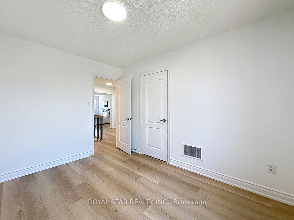 351 Giddings Crescent - Semi-Detached photo 28 of 50 in Milton, Ontario