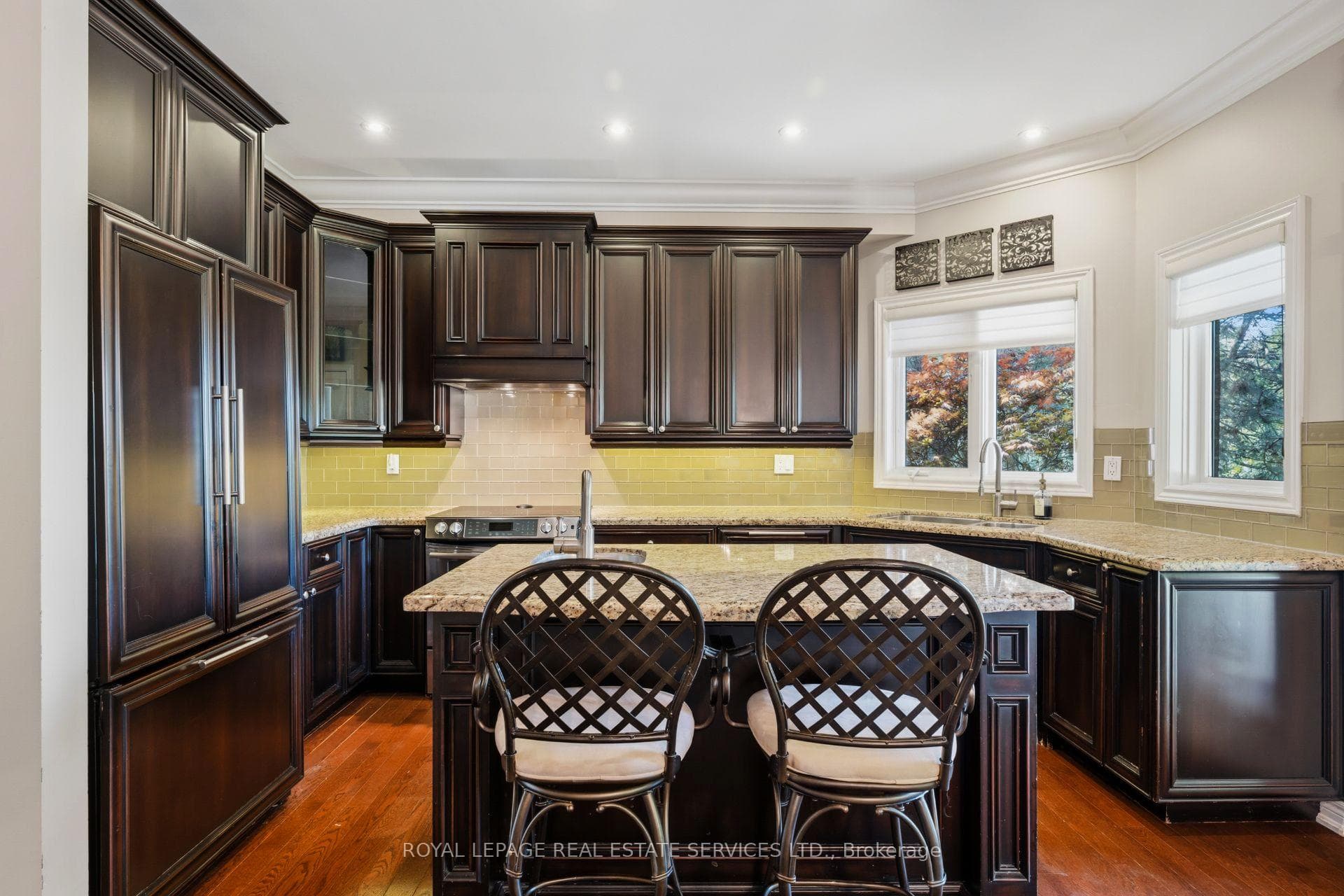 2130 Dickson Road Unit 10 - Condo photo 10 of 49 in Mississauga, Ontario
