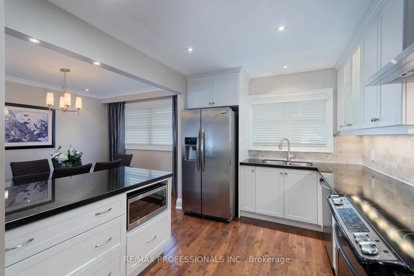 19 Boxwood Road - Detached photo 12 of 40 in Etobicoke (Islington / Rexdale), Ontario