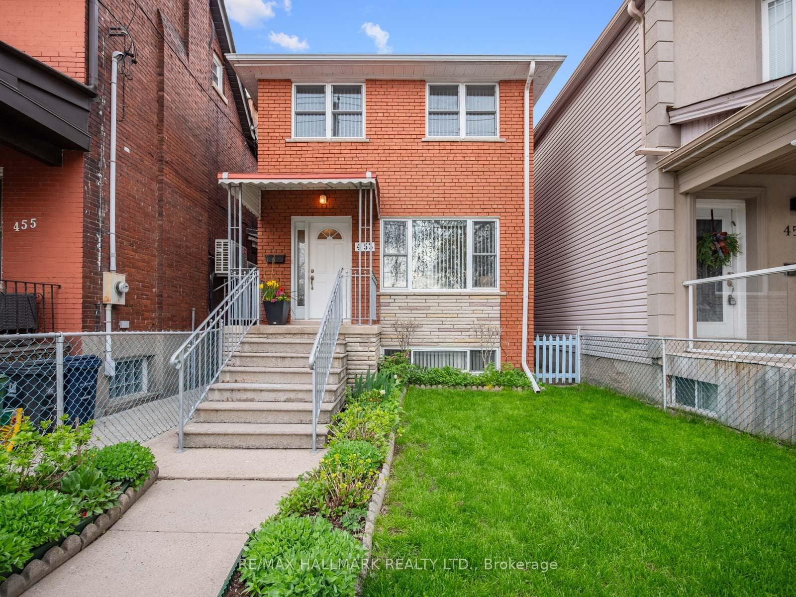 453 Jones Avenue - Detached photo 1 of 50 in Riverdale / Leslieville, Ontario