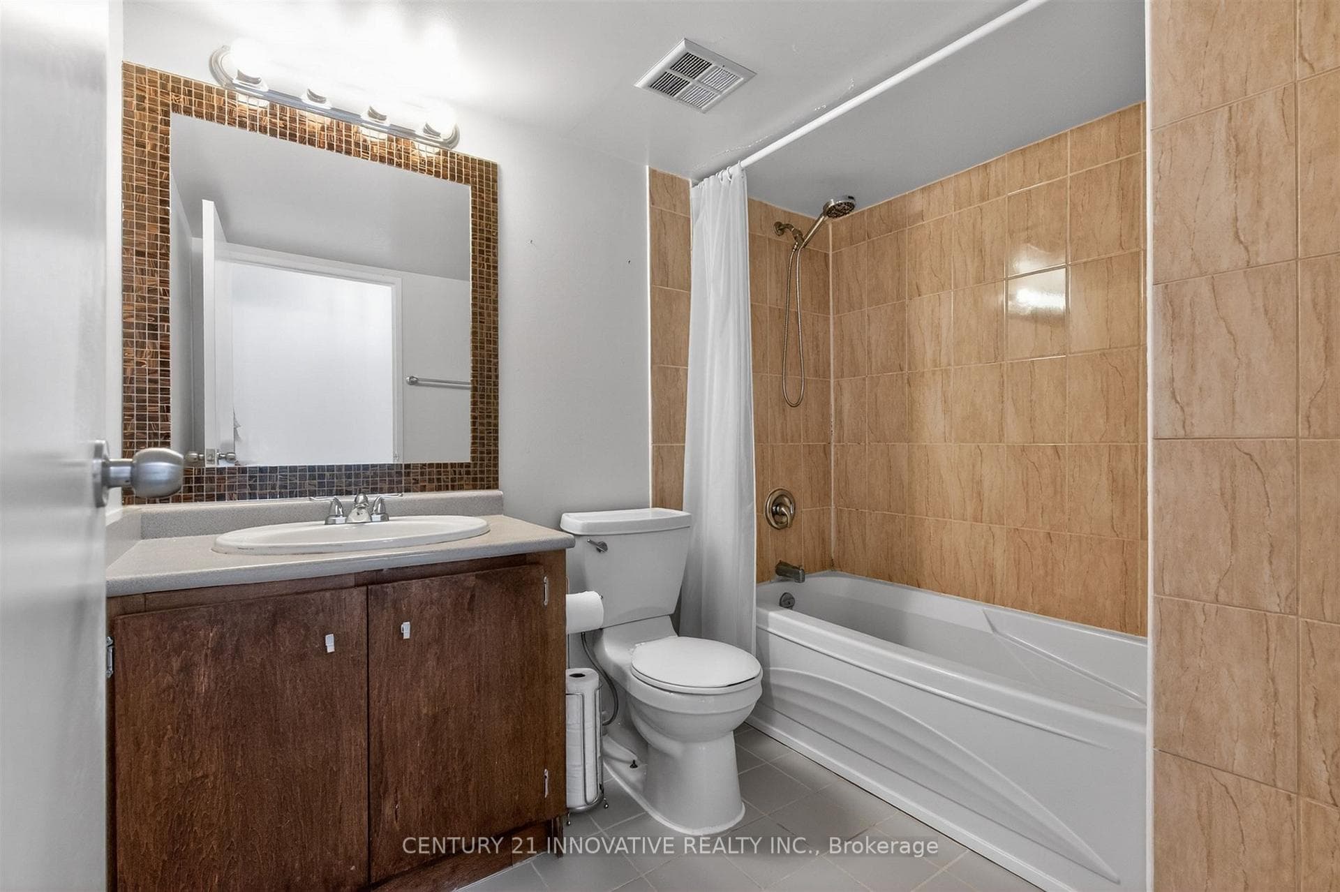 5 Rowntree Road Unit 415 - Condo photo 20 of 31 in Etobicoke (West Mall / Rexdale), Ontario
