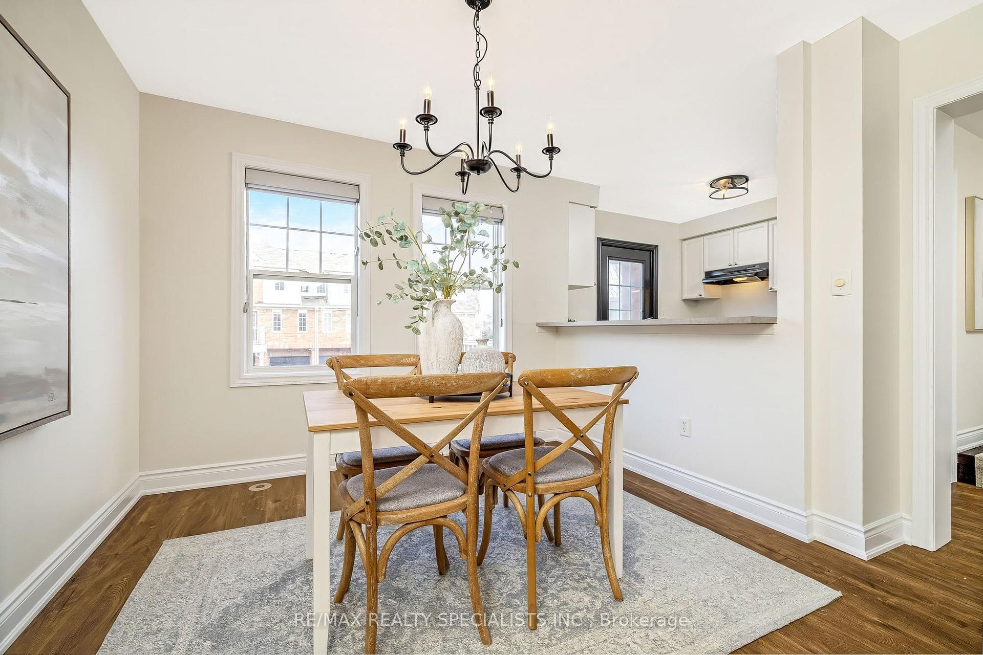 3032 Drumloch Avenue - Townhouse photo 10 of 29 in Oakville, Ontario