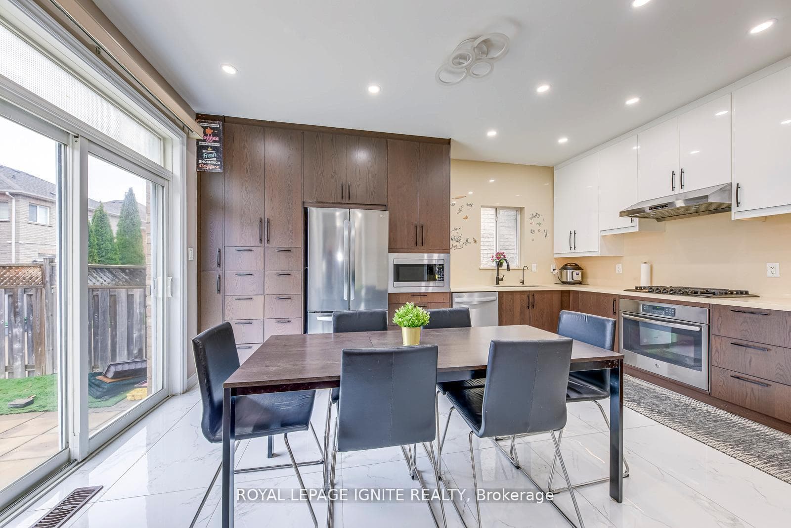 30 Streamline Drive - Detached photo 14 of 50 in Brampton, Ontario