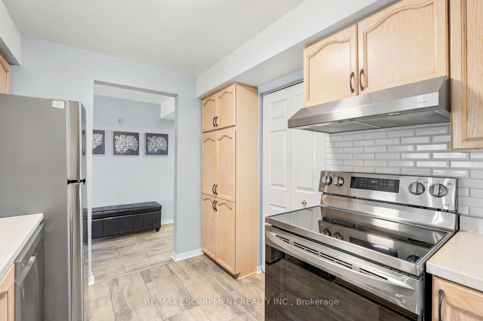 216 Plains Road Unit A307 - Condo photo 9 of 35 in Burlington, Ontario