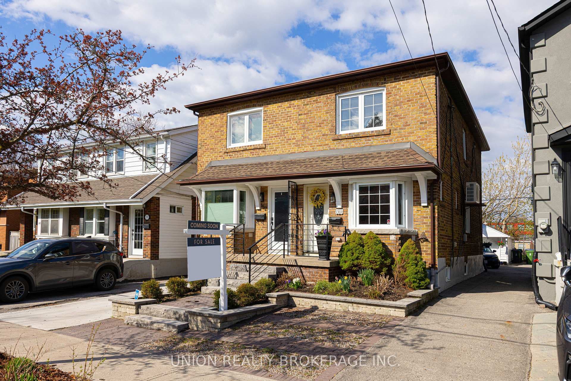 154 Blantyre Avenue - Semi-Detached photo 1 of 34 in Birch Cliff / Cliffside, Ontario