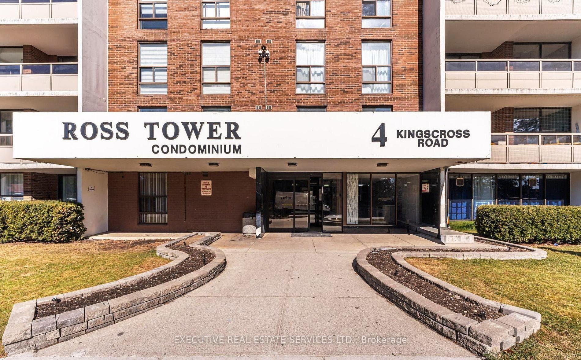 4 Kings Cross Road Unit 1512 - home for sale in Brampton, Ontario