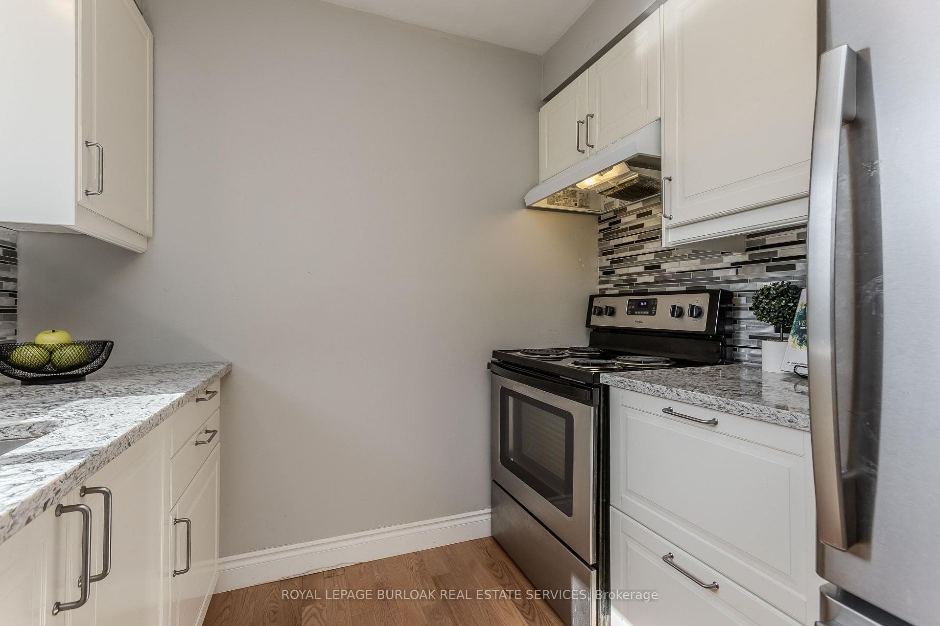 3118 Centennial Drive - Detached photo 10 of 39 in Burlington, Ontario