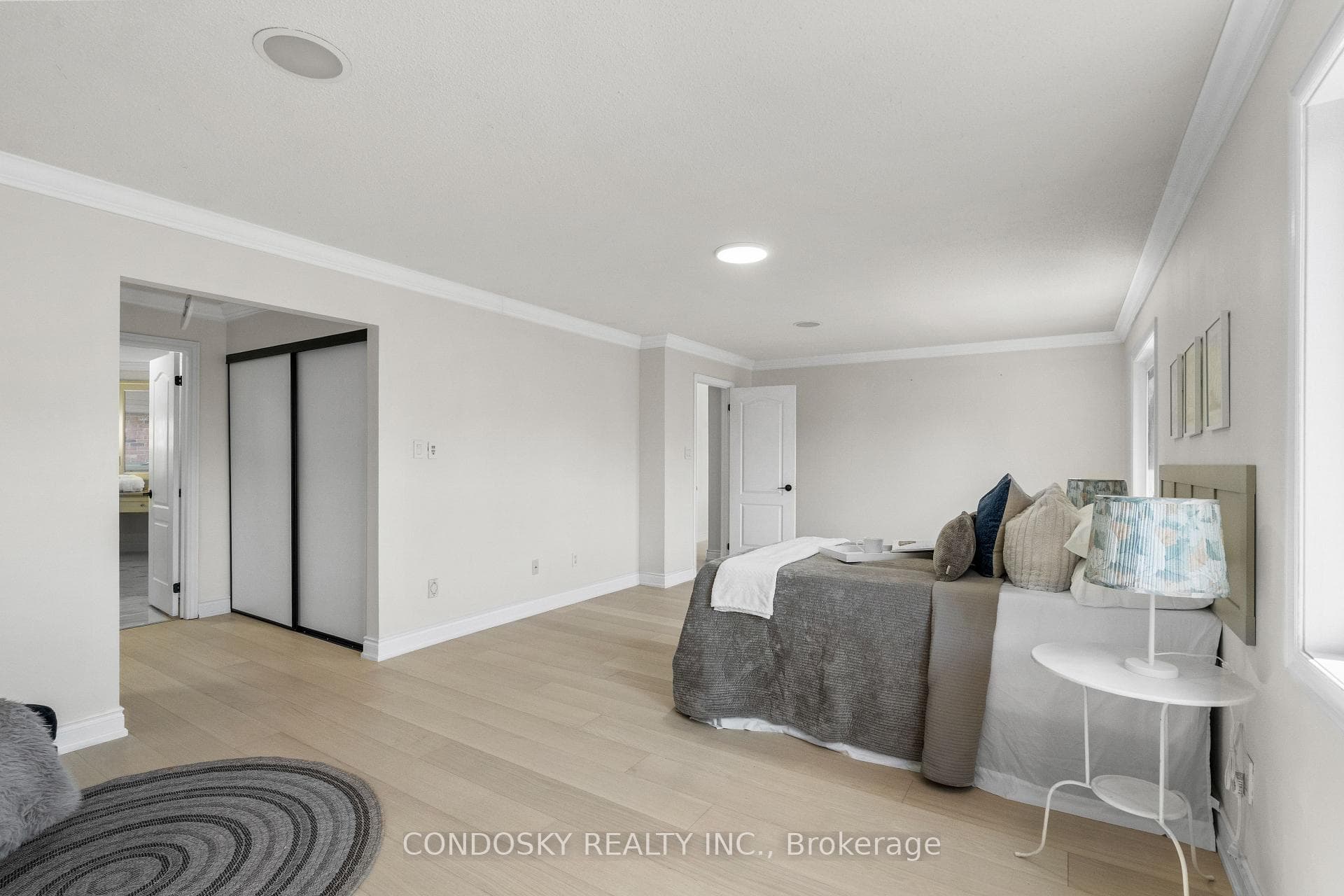 3322 Fox Run Circle - Detached photo 25 of 50 in Oakville, Ontario
