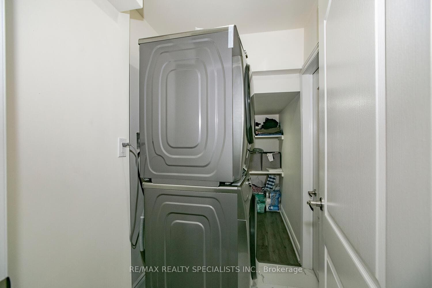 602 Queen Mary Drive Unit Lower - Detached photo 10 of 11 in Brampton, Ontario