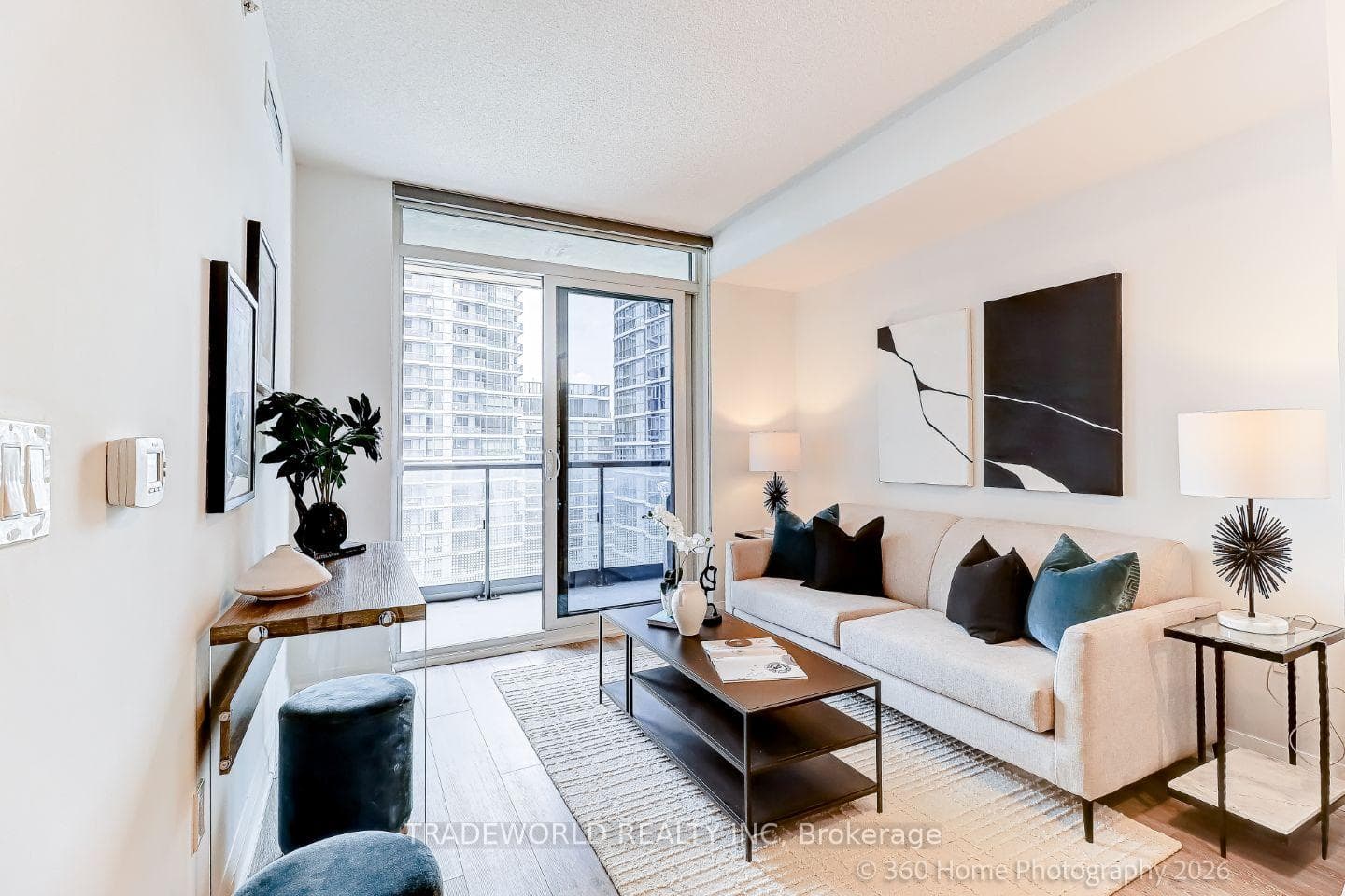 30 Gibbs Road Unit 2103 - New Construction photo 8 of 40 in Etobicoke (Islington / Rexdale), Ontario