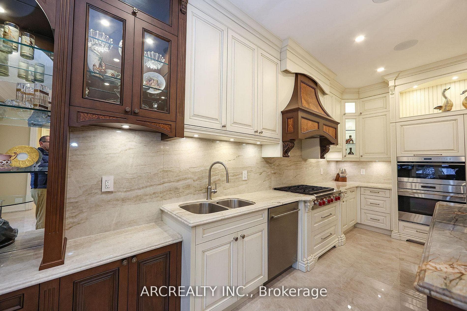 188 Alfred Avenue - Detached photo 14 of 49 in Willowdale / Newtonbrook, Ontario