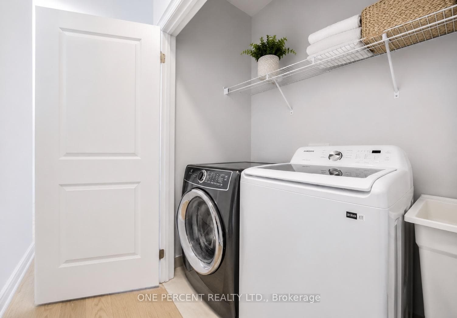 656 Tupelo Court - Townhouse photo 22 of 45 in Mississauga, Ontario