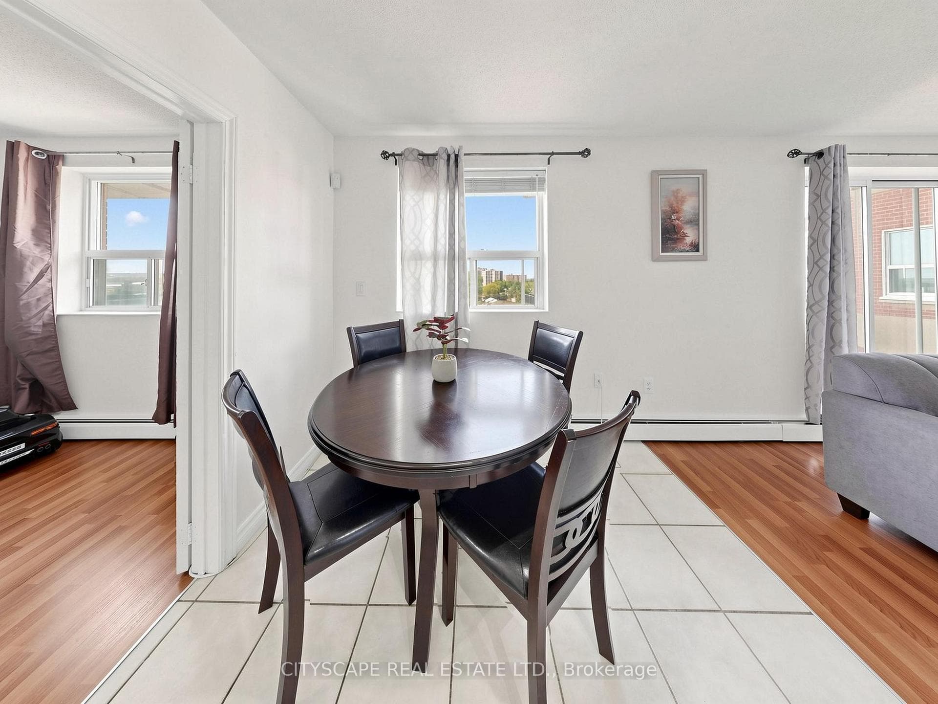 851 Queenston Road Unit 708 - Condo photo 7 of 27 in Hamilton, Ontario
