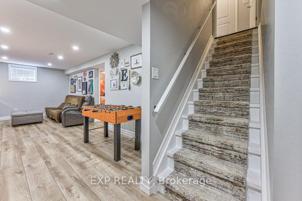 76 Ruhl Drive - Detached photo 35 of 50 in Milton, Ontario