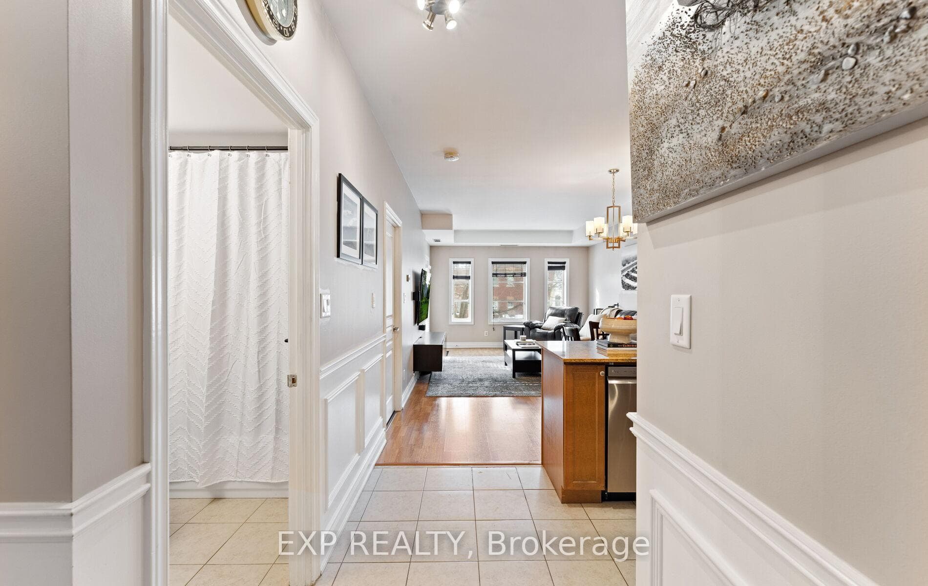 9901 Keele Street Unit 208 - home for sale in Vaughan, Ontario