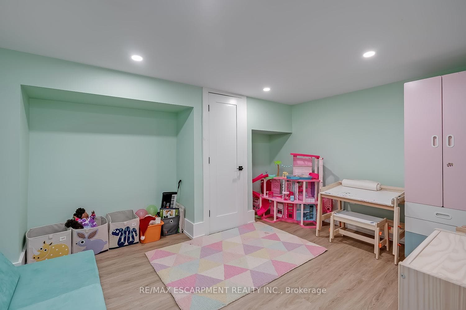 327 Goodram Drive - Detached photo 35 of 50 in Burlington, Ontario