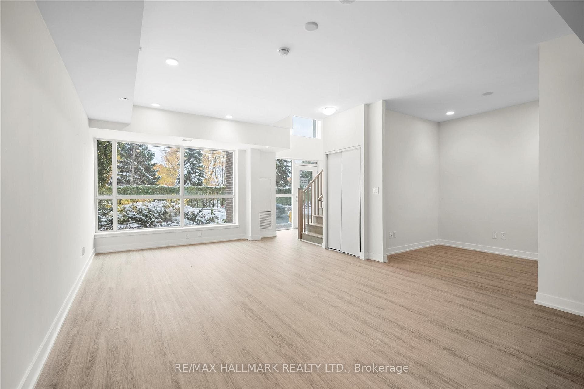 1350 Kingston Road Unit TH9 - Condo photo 12 of 39 in Birch Cliff / Cliffside, Ontario