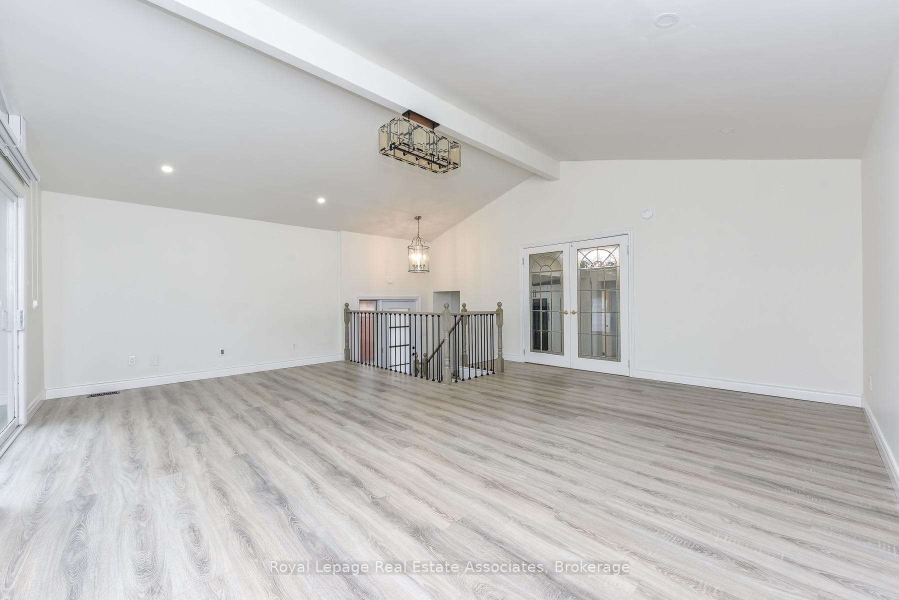 665 Kipling Avenue - Commercial photo 10 of 43 in Etobicoke (Islington / Rexdale), Ontario