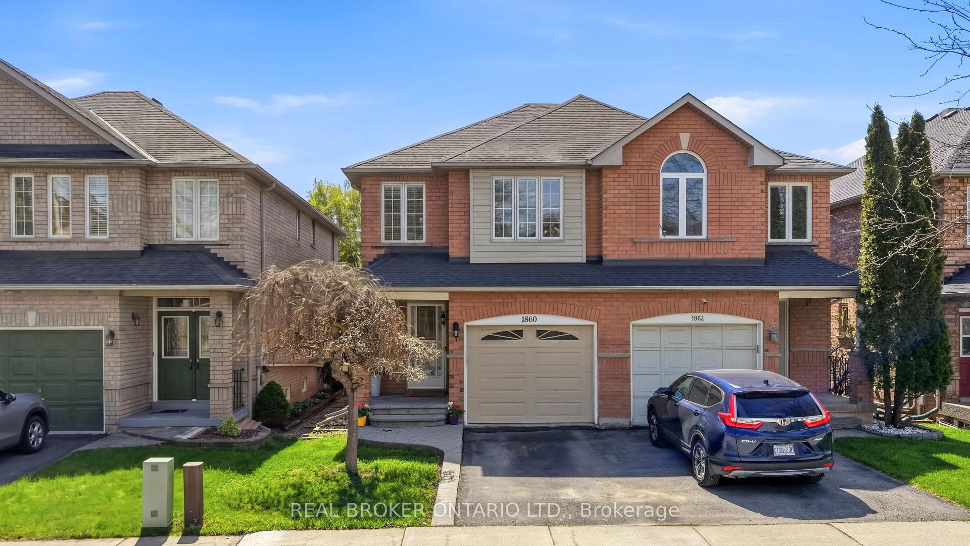 1860 Creek Way - Semi-Detached photo 1 of 44 in Burlington, Ontario
