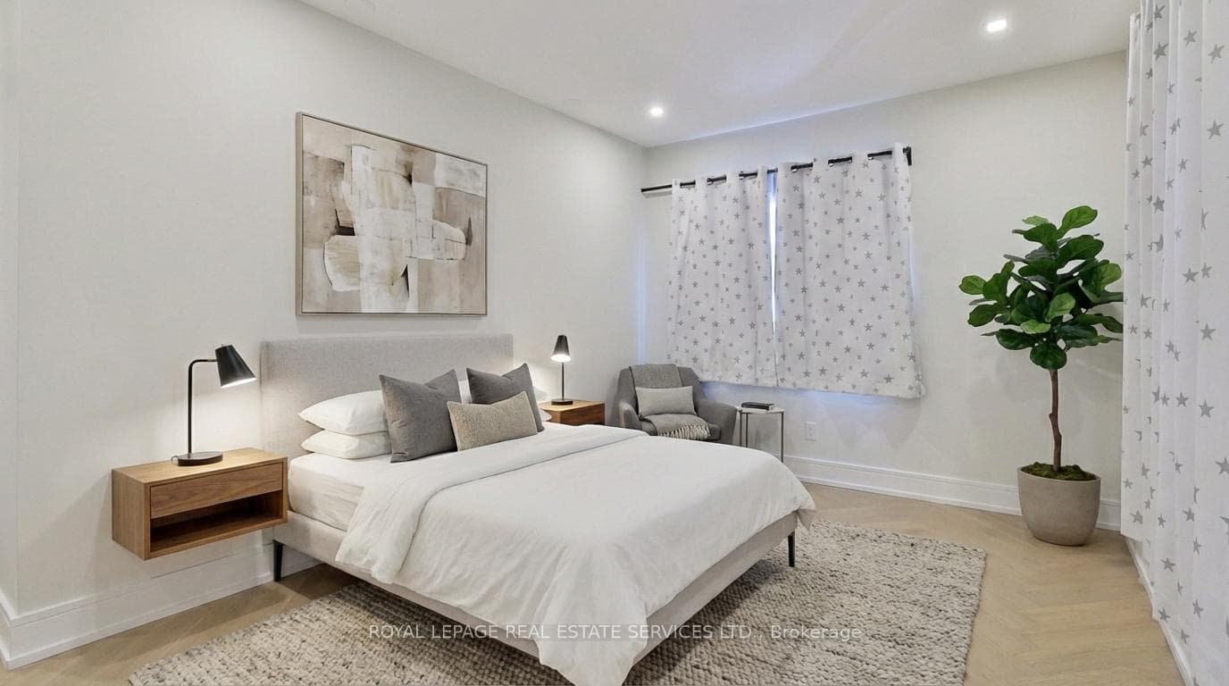 100 Appleby Place - Detached photo 29 of 46 in Burlington, Ontario