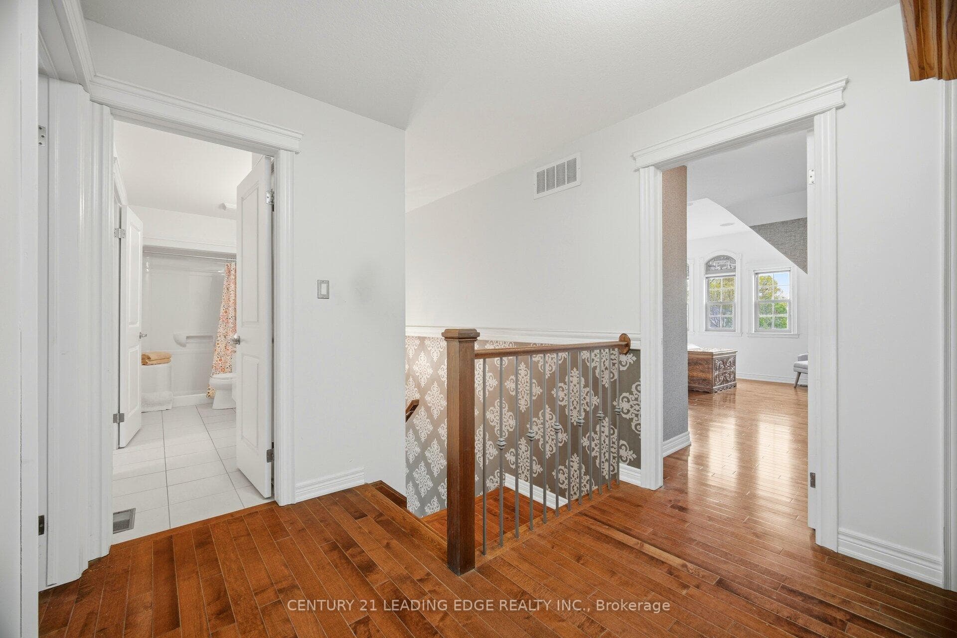1051 Fernridge Common - Semi-Detached photo 24 of 50 in Burlington, Ontario