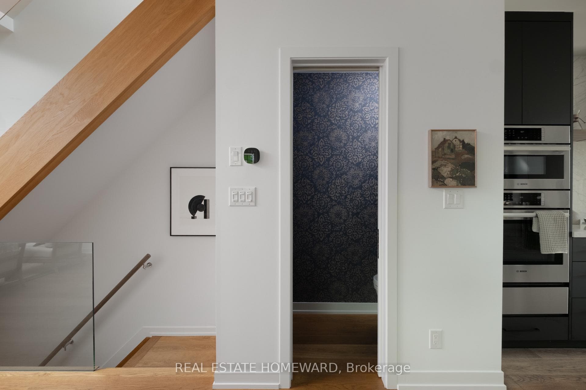 204 Bain Avenue - Semi-Detached photo 10 of 47 in Riverdale / Leslieville, Ontario