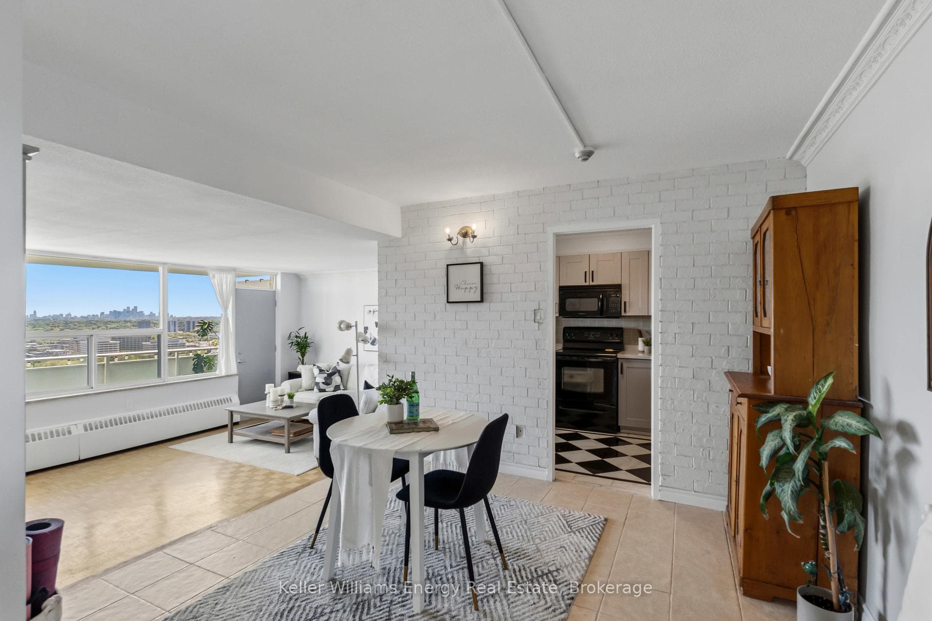 10 Parkway Forest Drive Unit 1603 - Condo photo 6 of 40 in Hillcrest Village / Bayview Village, Ontario
