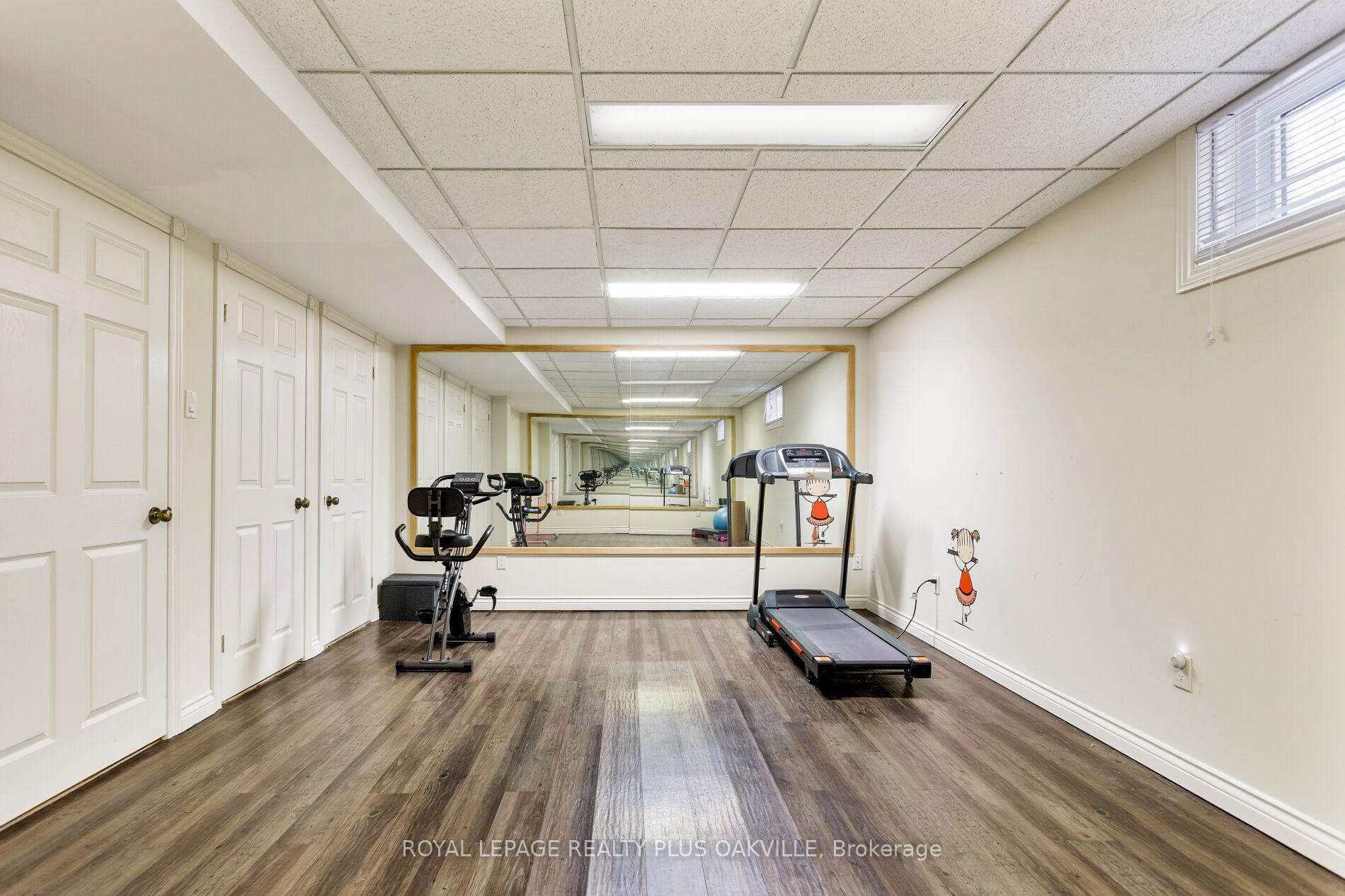 295 Shoreacres Road - Detached photo 44 of 49 in Burlington, Ontario