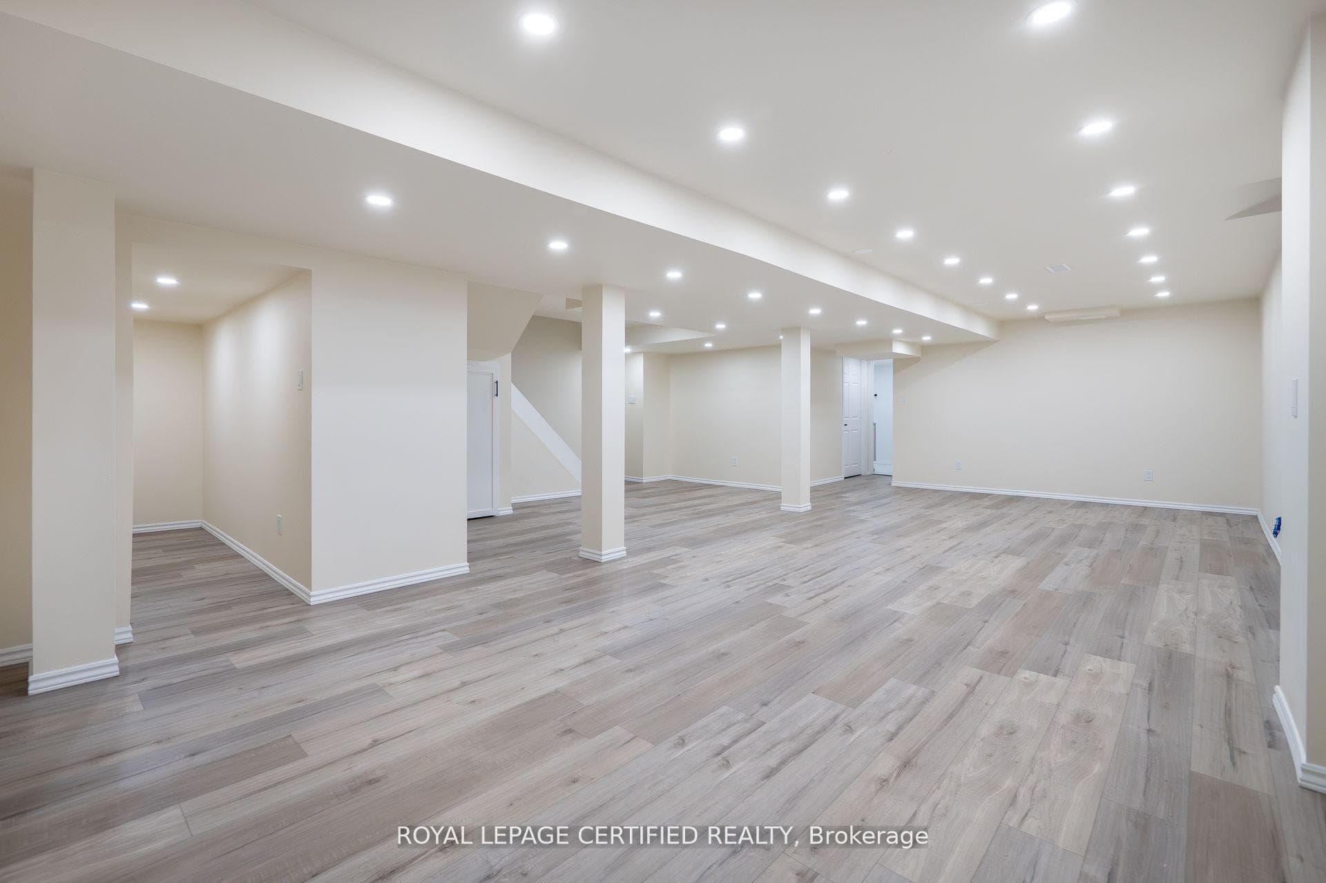 643 Garden Walk - Detached photo 45 of 50 in Mississauga, Ontario