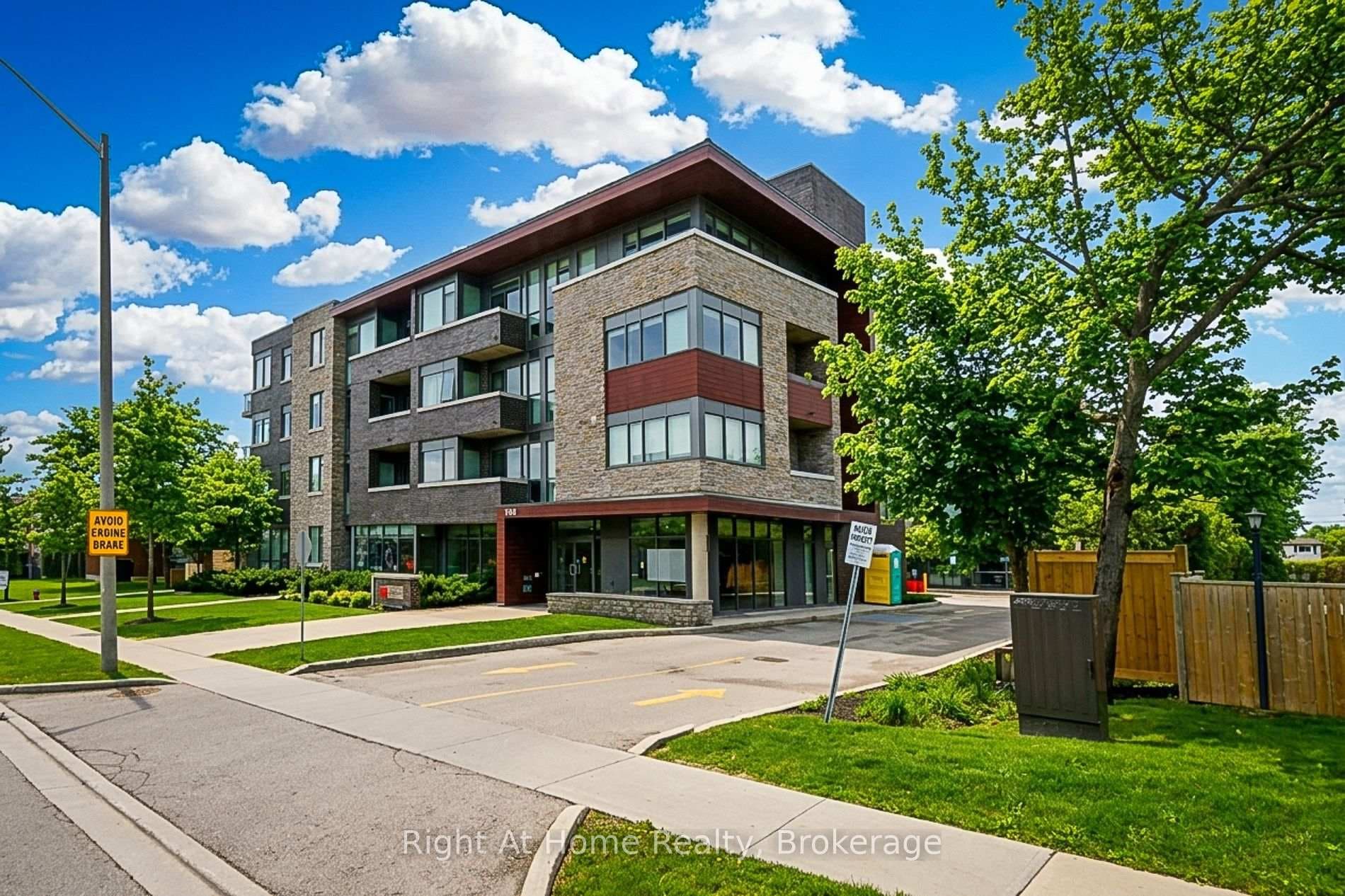1284 Guelph Line Unit 318 - Condo photo 32 of 38 in Burlington, Ontario
