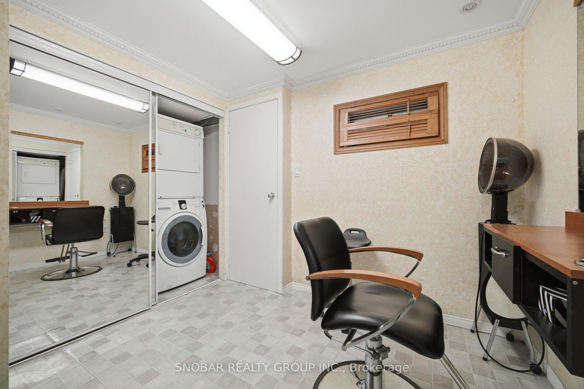 1050 Bristol Road Unit 31 - Condo photo 25 of 27 in Mississauga, Ontario