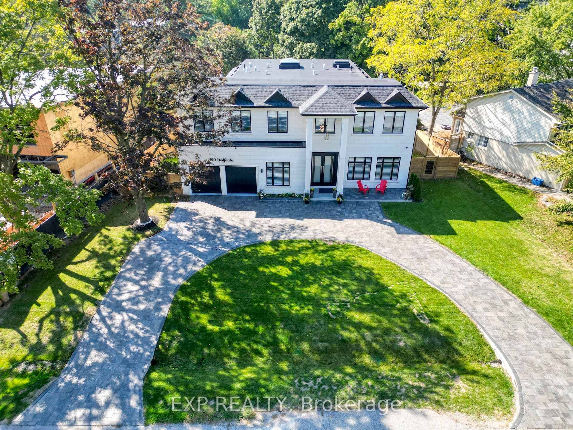 150 WOLFDALE Avenue - Detached photo 1 of 3 in Oakville, Ontario